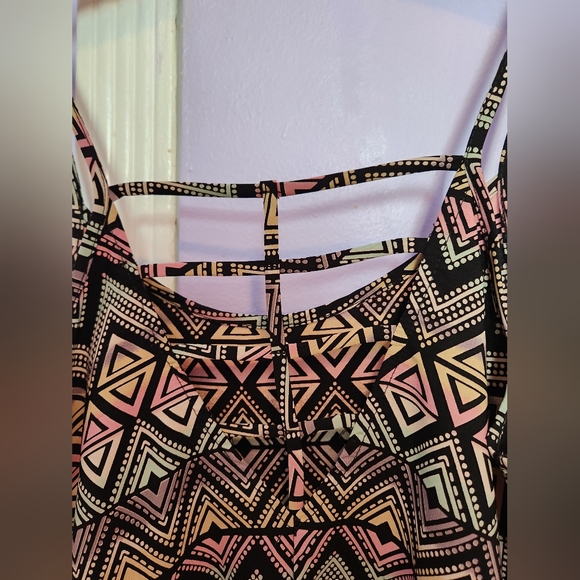 Soprano Colorful Striped/Polkadoted Tank Top - Picture 3 of 6